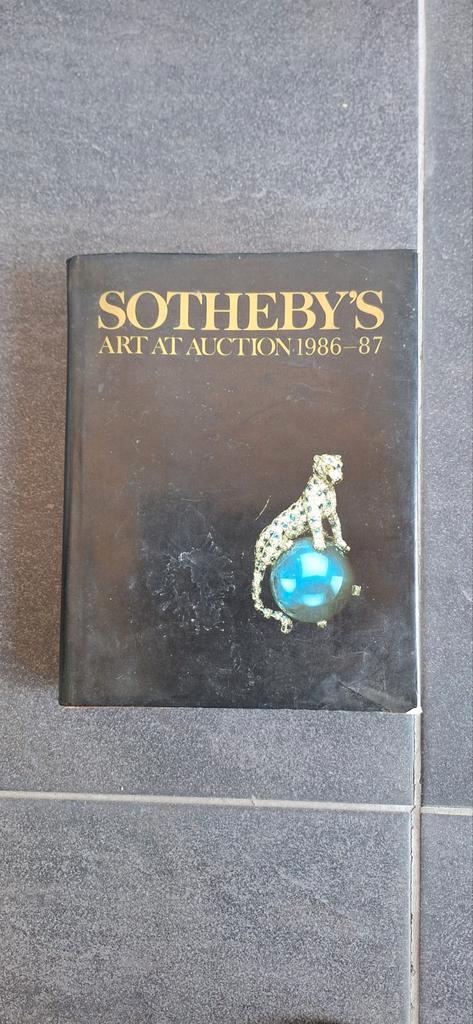 Sotheby's Art at Auction 1986-87, Antiek en Kunst, Antiek | Boeken en Bijbels, Ophalen of Verzenden