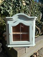 Schattig vintage hoekkasje, Ophalen, Zo goed als nieuw