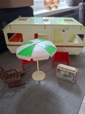 Vintage Playmobil Caravan met Accessoires beschikbaar voor biedingen