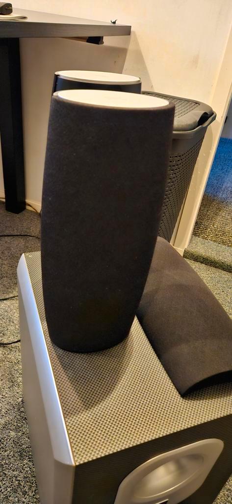 Jbl 2.1 Surround Set met Subwoofer & Stands, Audio, Tv en Foto, Luidsprekers, Gebruikt, Complete surroundset, 60 tot 120 watt