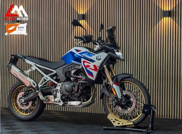 BMW F 900 GS - Showa - Akrapovic - Nieuwstaat, Motoren, Motoren | BMW, Bedrijf, Overig, meer dan 35 kW, 2 cilinders