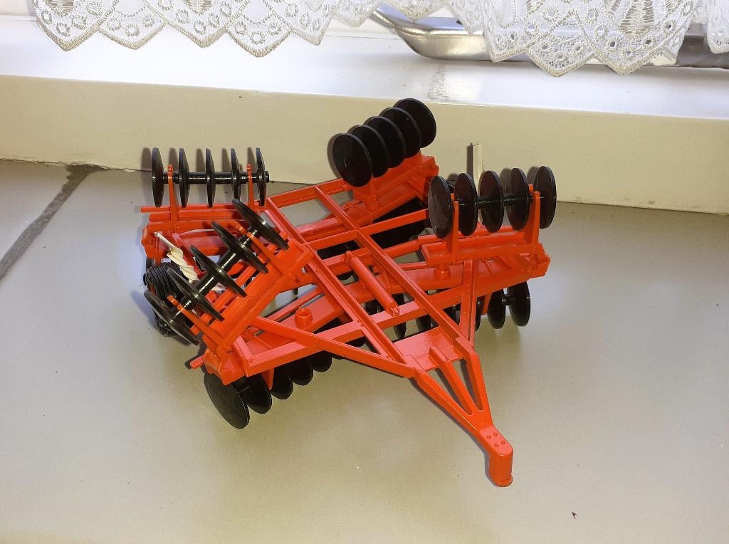 Schijveneg - Ertl    (siku - britains), Ophalen of Verzenden, Gebruikt, Tractor of Landbouw, Britains