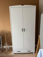 Witte kledingkast met veel ruimte, Ophalen, Overige materialen, Gebruikt, 100 tot 150 cm