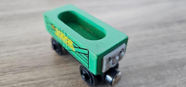 Thomas de trein hout recycling, Kinderen en Baby's, Speelgoed | Thomas de Trein, Zo goed als nieuw, Ophalen of Verzenden