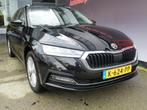 Skoda Octavia Combi 1.0 TSI BUSINESS | PANORAMA | DIGI DASH, Auto's, Gebruikt, Zwart, Origineel Nederlands, 3 cilinders