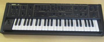 Korg Delta analoge synth en stringsynth + FK-3 pedaal + hoes beschikbaar voor biedingen