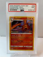 Vivid Voltage PRERELEASE STAFF Charizard PSA9, Hobby en Vrije tijd, Verzamelkaartspellen | Pokémon, Nieuw, Ophalen of Verzenden