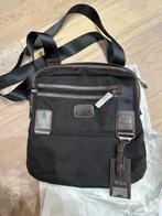 Tumi Alpha Bravo Annapolis Zip Flap Crossbody / Sling bag, Overige merken, Ophalen of Verzenden, Zo goed als nieuw