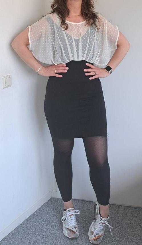 Mooie sjieke jurk van Numph in maat 36 zwart, wit, Kleding | Dames, Jurken, Zo goed als nieuw, Maat 36 (S), Zwart, Boven de knie