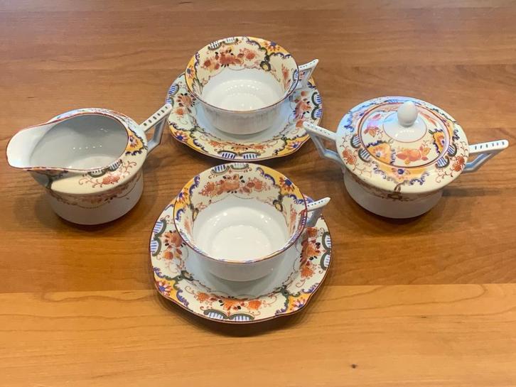 Engels theeservies 'China bone' GKB & IM Pottery, Antiek en Kunst, Antiek | Servies compleet, Ophalen of Verzenden