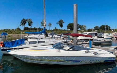 Bayliner Arriva 2552 V8 600pk supercharger, Watersport en Boten, Speedboten, Gebruikt, 6 meter of meer, Benzine, 200 pk of meer