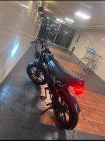 V8 pro dubbele accu dubbele vering, Fietsen en Brommers, Brommers | Derbi, Ophalen, Zo goed als nieuw, Maximaal 25 km/u