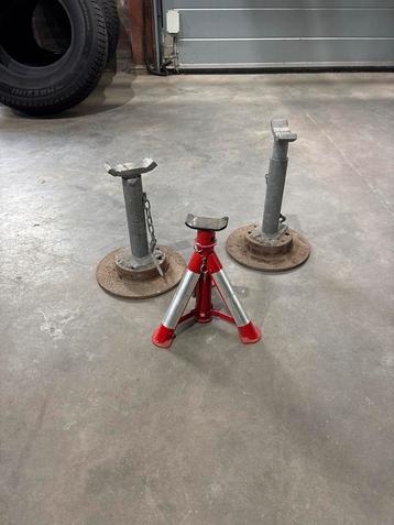 Verstelbare assteunen - Werken prima! beschikbaar voor biedingen