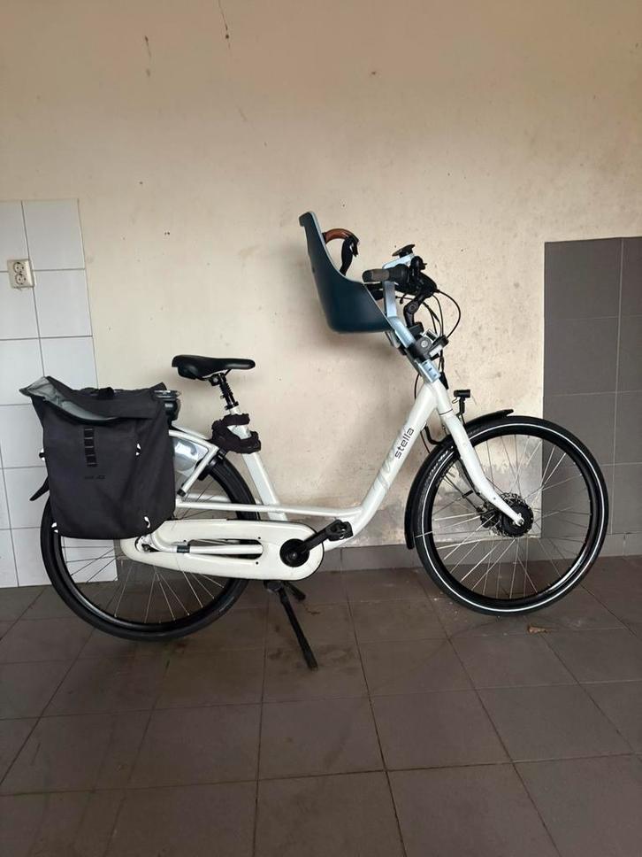 Stella Fiore Moedersfiets met Voorzitje  Zeer Nette Staat, Fietsen en Brommers, Fietsen | Dames | Moederfietsen, Zo goed als nieuw