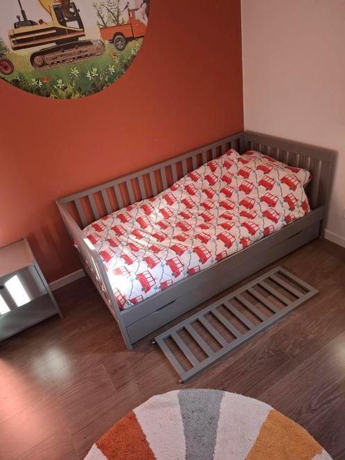 Petit Amelie peuterbed Plume 140x70 Grijs, Kinderen en Baby's, Kinderkamer | Bedden, Zo goed als nieuw, 140 tot 160 cm, 70 tot 85 cm