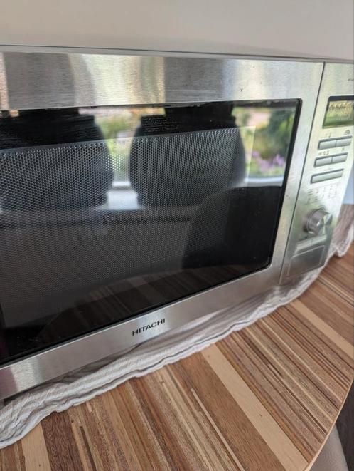 Hitachi Combimagnetron met Ovenfunctie, Witgoed en Apparatuur, Magnetrons, Gebruikt, Vrijstaand, Combimagnetron, 45 tot 60 cm