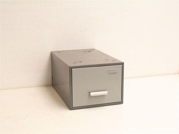 Metalen ladekast 28165, Huis en Inrichting, Kasten | Ladekasten, Gebruikt, Minder dan 100 cm, Minder dan 50 cm, 25 tot 50 cm, 5 laden of meer