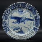 Porceleyne Fles eerste vlucht Nederlands-Indie 1924, Ophalen of Verzenden, Gebruikt, Kaart, Foto of Prent