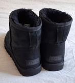 Orginele UGG mini maat 39, Kleding | Dames, Schoenen, UGG, Verzenden, Zwart, Zo goed als nieuw