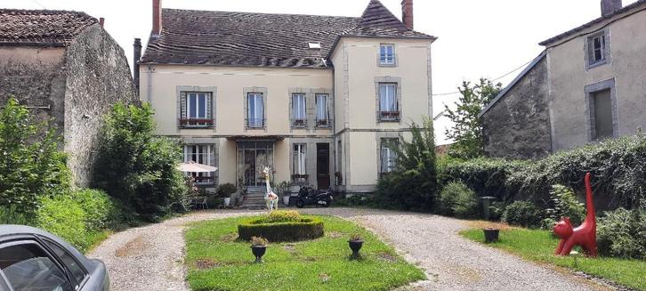 Woning te koop in Frankrijk, Huizen en Kamers, Buitenland, Frankrijk, Woonhuis, Dorp, Verkoop zonder makelaar