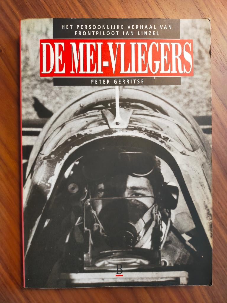 De Mei-vliegers, Boeken, Tweede Wereldoorlog, Ophalen of Verzenden, Zo goed als nieuw, Luchtmacht