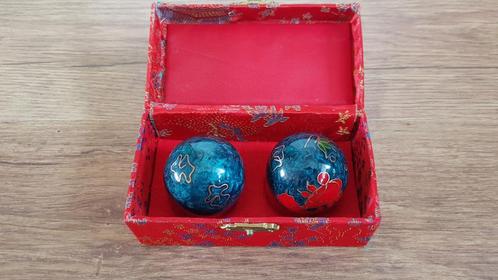 Chinese Meridiaankogels / Stressballen met geluid inc.kistje, Sport en Fitness, Gezondheidsproducten en Wellness, Zo goed als nieuw