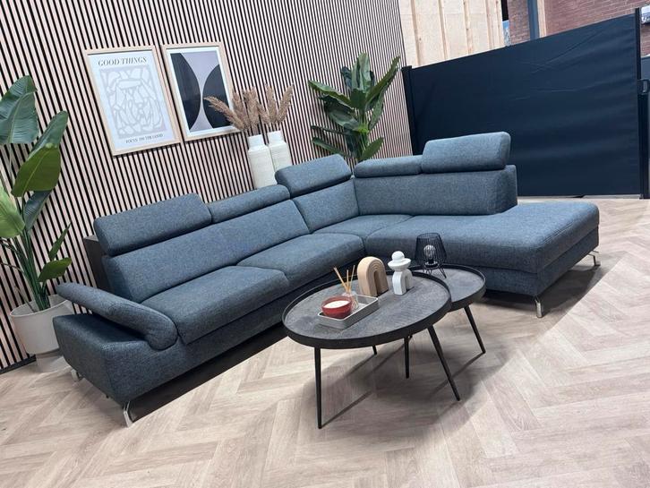 Montel Modena Design Hoekbank - Donker Grijs - 270 x 210, Huis en Inrichting, Banken | Bankstellen, Zo goed als nieuw, Hoekbank