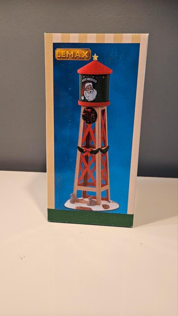 Lemax #03526 Rustic Water Tower, Diversen, Kerst, Nieuw, Ophalen of Verzenden