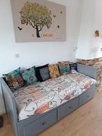 Hemnes Ikea + matress - year 2024, Ophalen, 210 cm, Grijs, Nieuw