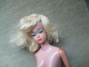  Vintage  barbie  met American Side part  pruik  mattel 1963 beschikbaar voor biedingen