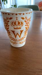 Voor de verzamelaar koningin Wilhelmina beker 1898-1938., Verzamelen, Ophalen of Verzenden, Gebruikt, Servies