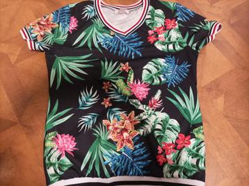 Sophia T-shirt top maat M beschikbaar voor biedingen