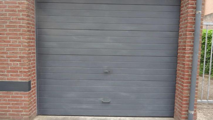 Garagedeur ( roldeurpoort ), Doe-het-zelf en Verbouw, Deuren en Horren, Gebruikt, Garagedeur, 215 cm of meer, 120 cm of meer, Metaal