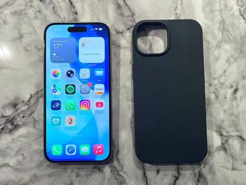 iPhone 15 Blauw 128GB beschikbaar voor biedingen