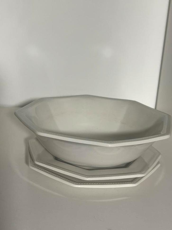 Johnson brothers Servies white heritage -kom Borden - Wit, Huis en Inrichting, Keuken | Servies, Zo goed als nieuw, Bord(en), Effen