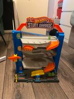 Hotwheels stunt garage, Kinderen en Baby's, Speelgoed | Racebanen, Handmatig, Ophalen, Overige merken, Racebaan