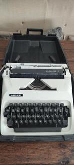 typmachine merk adler, Diversen, Typemachines, Ophalen, Zo goed als nieuw