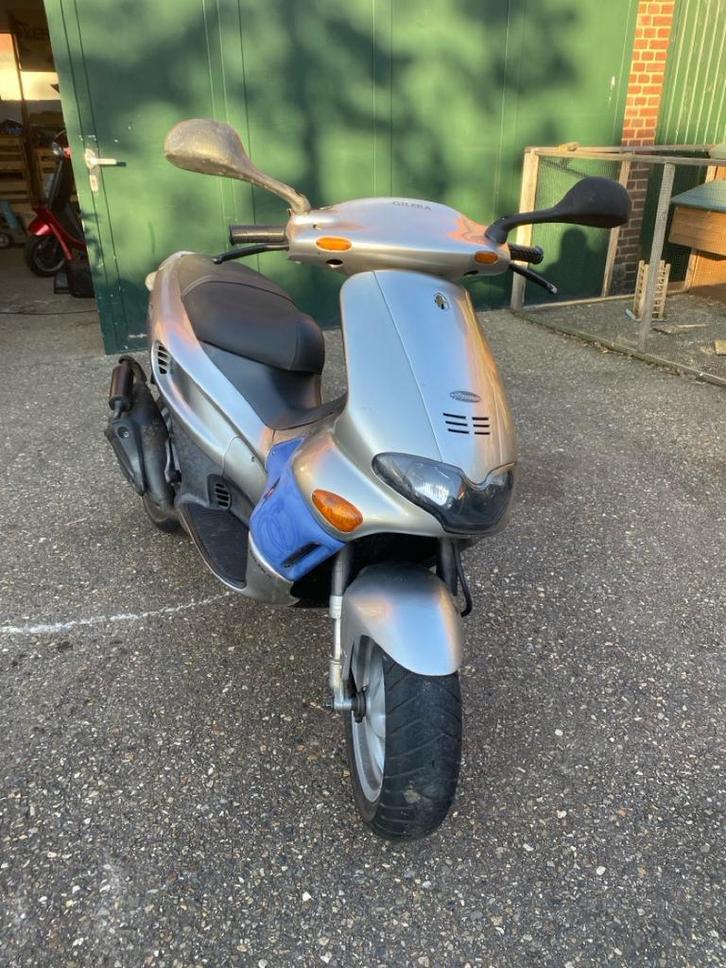 Gilera runner 50cc, Fietsen en Brommers, Scooters | Piaggio, Zo goed als nieuw, Overige modellen, Tweetakt, Ophalen of Verzenden