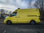 Ambulance, Mercedes-Benz, SPRINTER WB2 319 CDi, 2017, Gebruikt, 2000 kg, 4 stoelen, 2987 cc