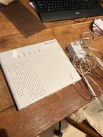 Experia Box V10 Modem - KPN, Computers en Software, Ophalen, Gebruikt, Router met modem