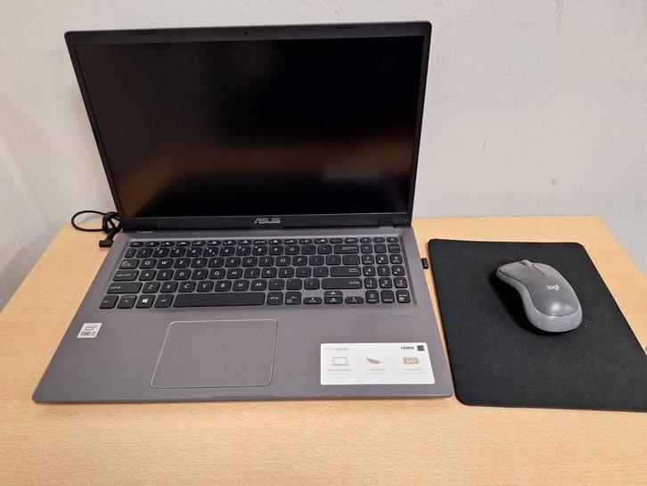 Zo Goed Als Nieuwe Laptop - i3 Processor + Accessoires, Computers en Software, Windows Laptops, Zo goed als nieuw, 15 inch, 2 tot 3 Ghz