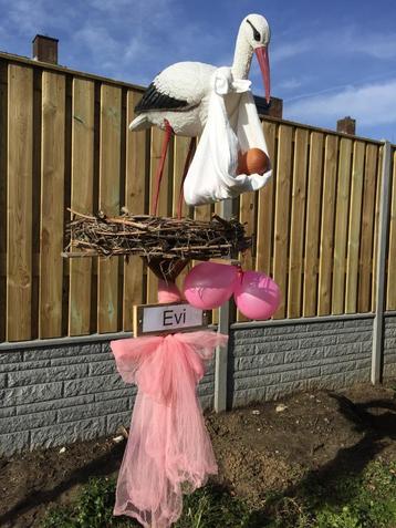 Geboortebord OOIEVAAR op NEST huren huur babyspullen meisje beschikbaar voor biedingen