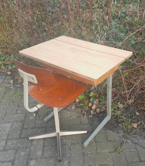 schoolbankje met stoeltje, jaren 70 A 0, Antiek en Kunst, Antiek | Meubels | Stoelen en Banken, Ophalen