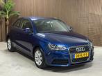 Audi A1 1.2 TFSI Attr. PL., Auto's, Audi, Voorwielaandrijving, Euro 5, Stof, 4 cilinders