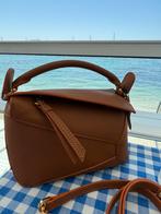 Loewe Puzzel mini - tan gold hardware, Sieraden, Tassen en Uiterlijk, Tassen | Damestassen, Ophalen of Verzenden, Nieuw