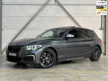 BMW 1-serie M140i High Executive - M sport - Pano - Carplay  beschikbaar voor biedingen