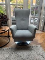 Elektrisch verstelbare relaxstoel, Huis en Inrichting, Fauteuils, Ophalen, Minder dan 75 cm, Zo goed als nieuw, 50 tot 75 cm