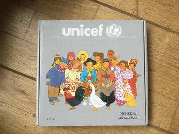 Unicef borden (nieuw) beschikbaar voor biedingen