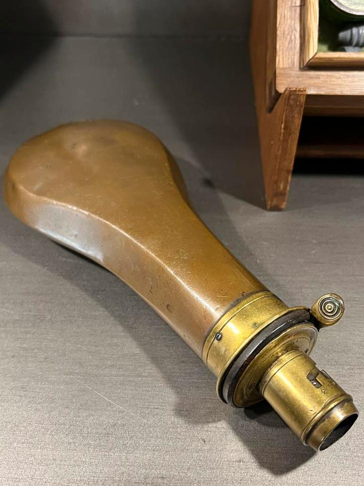 Antieke kruithoorn J.W. Hawksley ( antiek geweer pistool ), Antiek en Kunst, Antiek | Overige Antiek, Ophalen of Verzenden