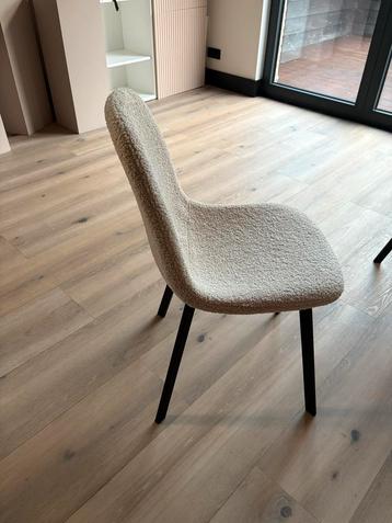 4 Creme Teddy Eetkamerstoelen (nieuwstaat) beschikbaar voor biedingen
